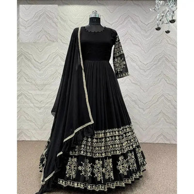 3pcs Women's Embroidered Silk Suit with Chiffon Dupatta